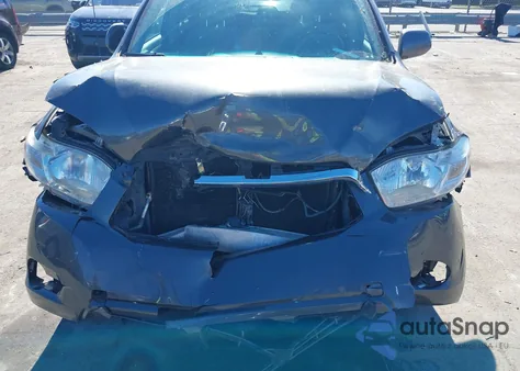 2010 Toyota Highlander Base V6 из США, поврежденный, VIN 5TDBK3EH2AS016069